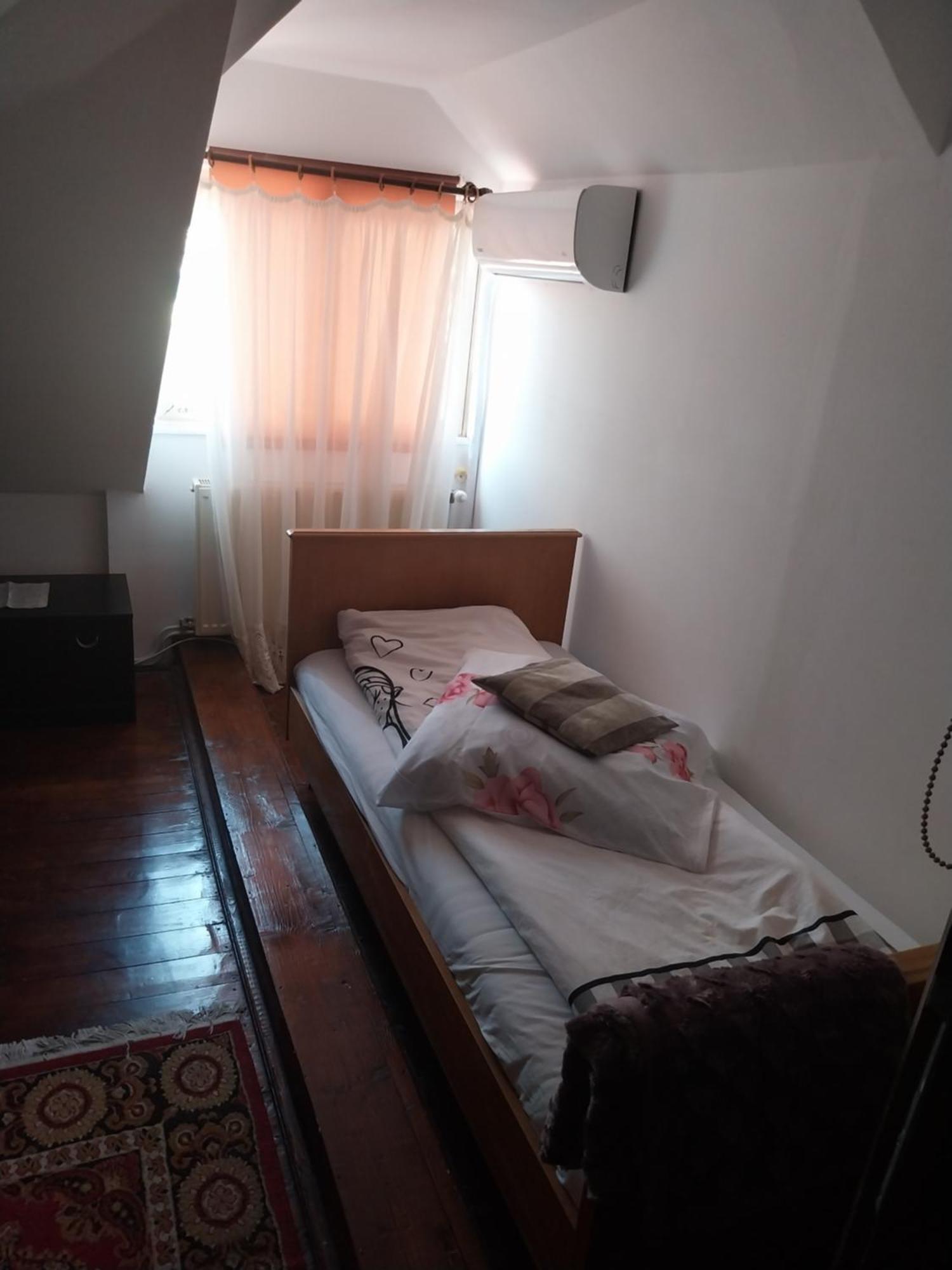 トゥルダCasa Voicaアパートメント 部屋 写真